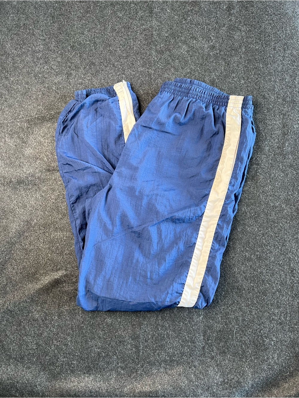 Vintage Nike Navy Blue Track Pants Lined Men’s Size XL Windbreaker Ankle Zip 90s